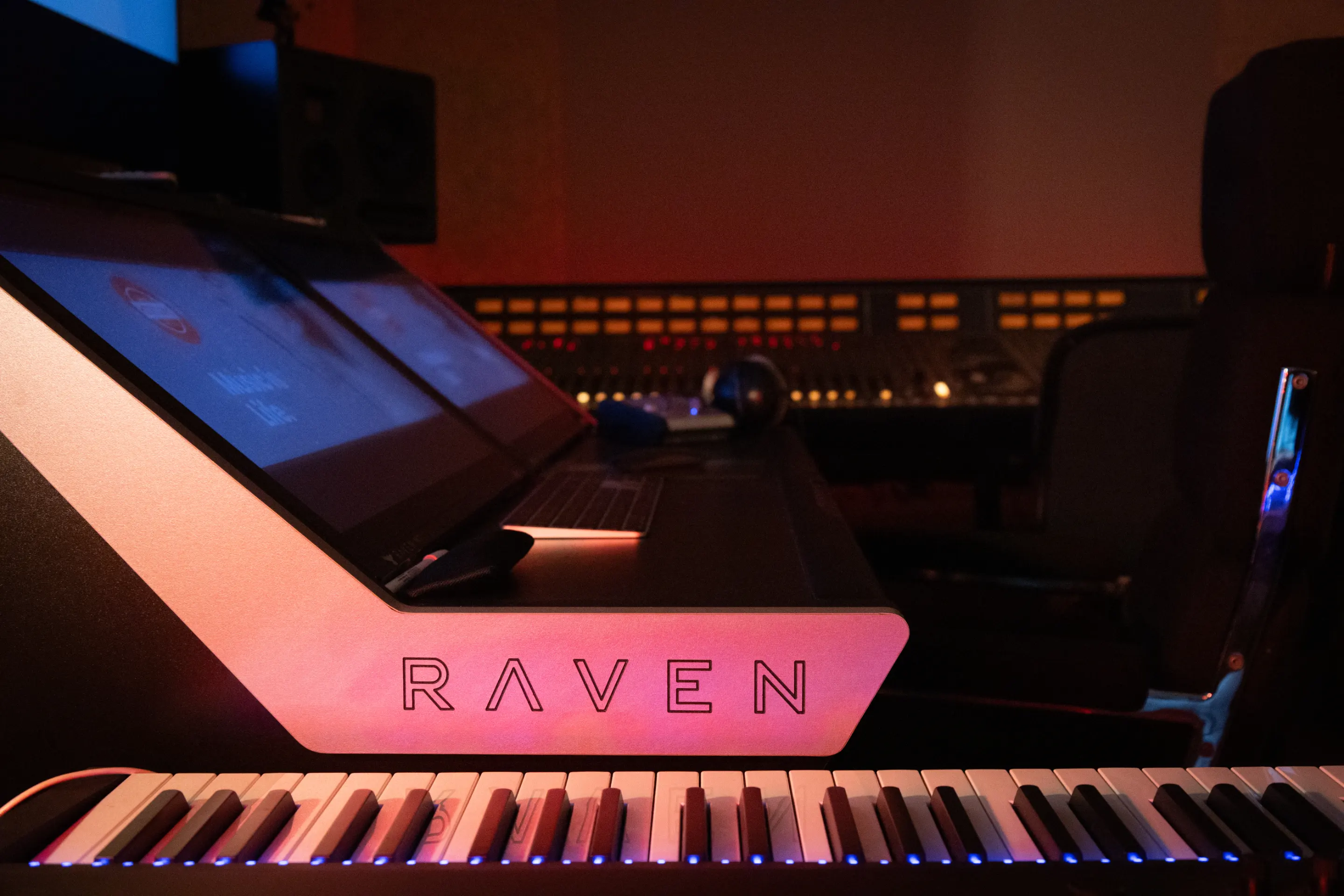 Noble playing live at Casino da Póvoa